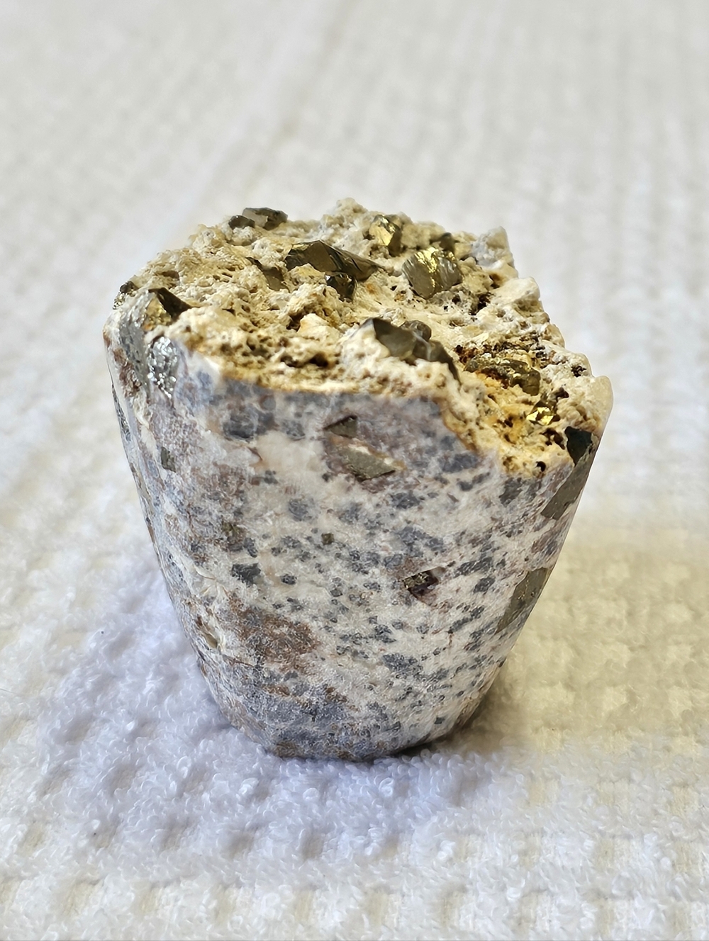 Natural Pyrite/Stone Skull Sculpture - Picture 3 of 12